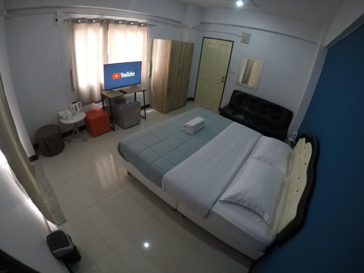 Bun Som Apartment Ban Don Lang Esterno foto